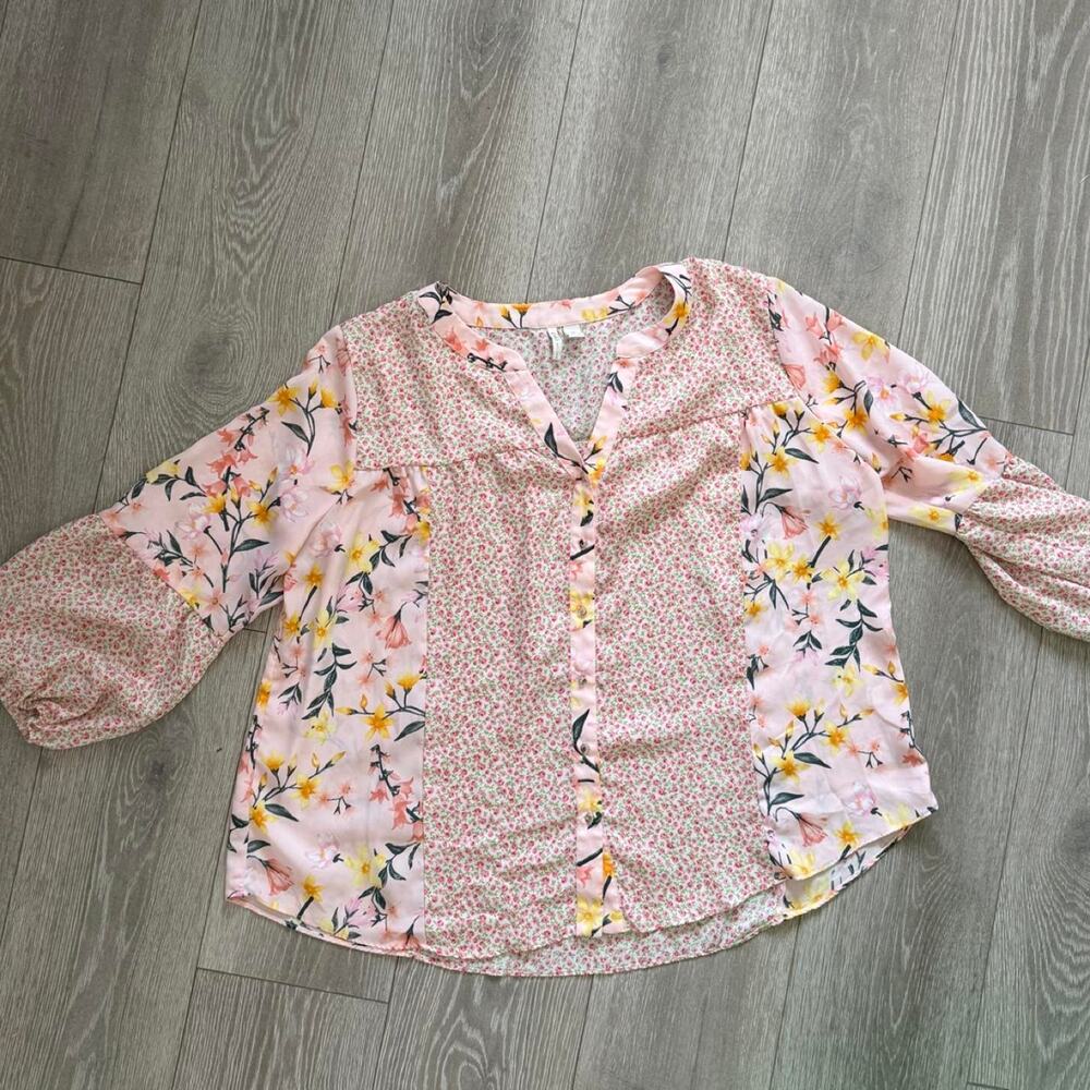 Pink mixed floral blouse such